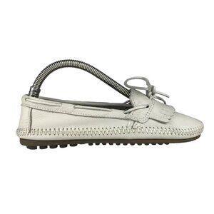 Minnetonka‎ Womens Beige Leather Slip On Almond Toe Flat Boat Shoe Size US 6.5